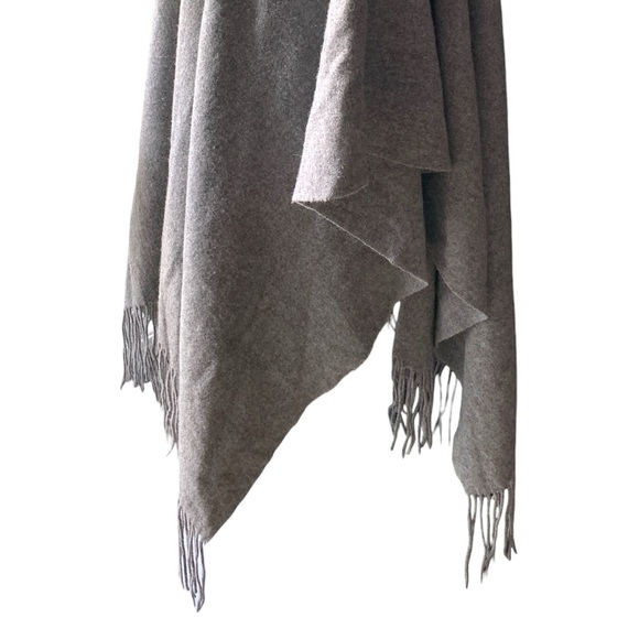 BABATON Grey Wool Fringed Poncho Wrap - Picture 6 of 8